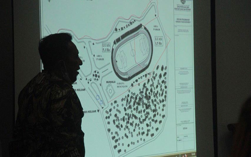 Pemkab Tanah Datar Bakal Wujudkan Rencana Pembangunan Stadion Sepakbola