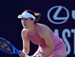 Hasil Hari Pertama Eastbourne Open 2025: Sun Taklukkan Kasatkina, Eala & Pavlyuchenkova Curi Perhatian