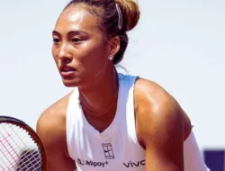 Qinwen Zheng Lolos Dramatis ke Perempat Final Queen’s 2025, Siap Hadapi Raducanu