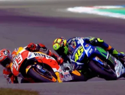 Review Duel Klasik MotoGP Assen: Dari Rossi vs Marquez Hingga Miller di Hujan Deras