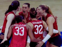 USA Libas Belanda! Timnas Voli Putri AS Tampil Solid di Laga Ketiga di VNL 2025 Putri