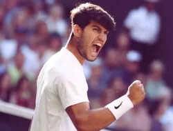 Carlos Alcaraz Melangkah ke Semifinal Wimbledon 2025 Usai Bungkam Cameron Norrie