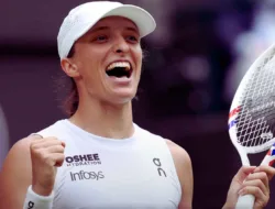 Iga Swiatek Tembus Semifinal Wimbledon Pertamanya, Ukir Sejarah di Atas Rumput