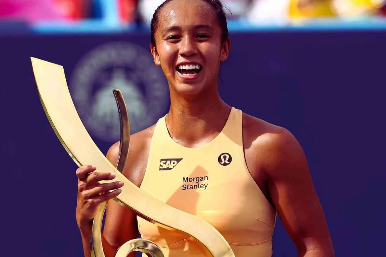 Leylah Fernandez Menang di Final Mubadala Citi DC Open 2025, Sejarah Baru Bagi Kanada
