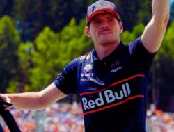Max Verstappen Bertahan! Red Bull Pastikan Masa Depan Sang Juara di Musim F1 2026
