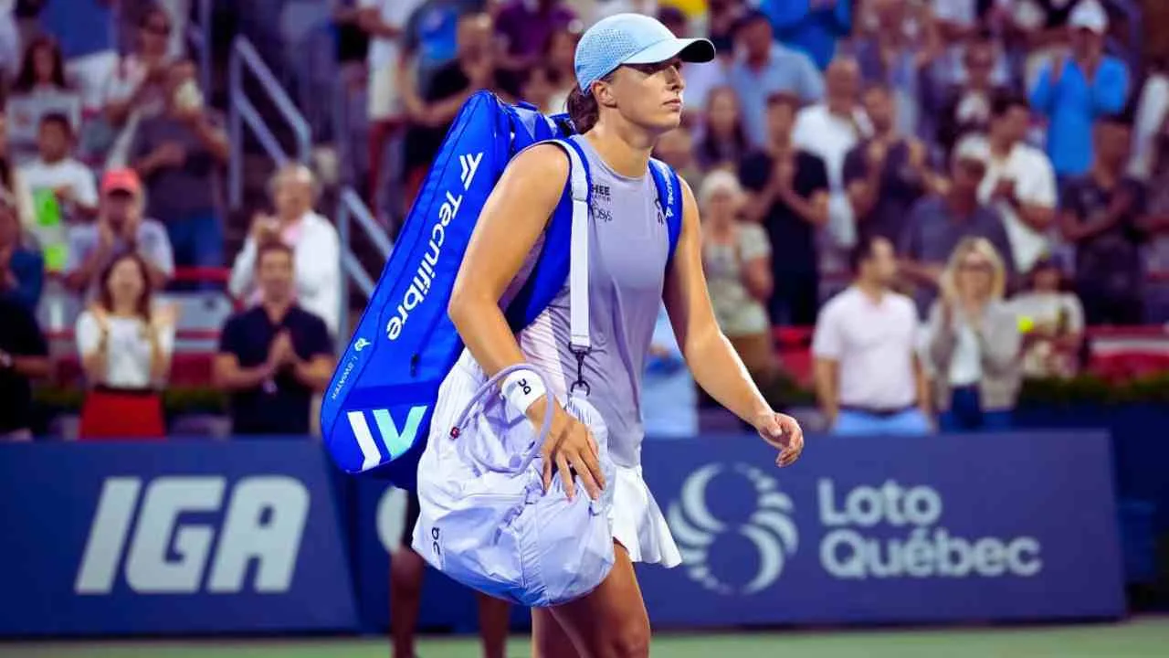 Juara Wimbledon 2025 Tersungkur Clara Tauson Gagalkan Laju Iga Swiatek di Montreal