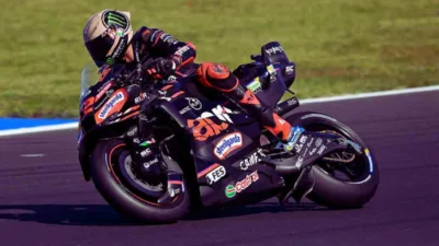 Drama Misano: Bezzecchi Menangi Sprint MotoGP San Marino 2025, Marc Marquez Crash