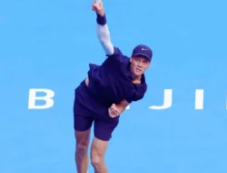Jannik Sinner Kembali Bungkam De Minaur, Lolos ke Final ATP China Open 2025