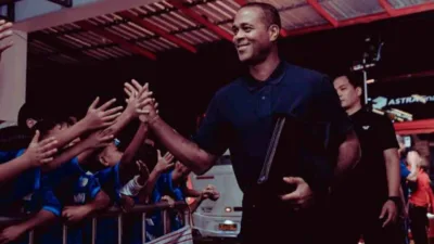 Pelatih Sepak Bola Dari Irak Akui Timnas Indonesia Era Kluivert Jadi Ancaman Serius