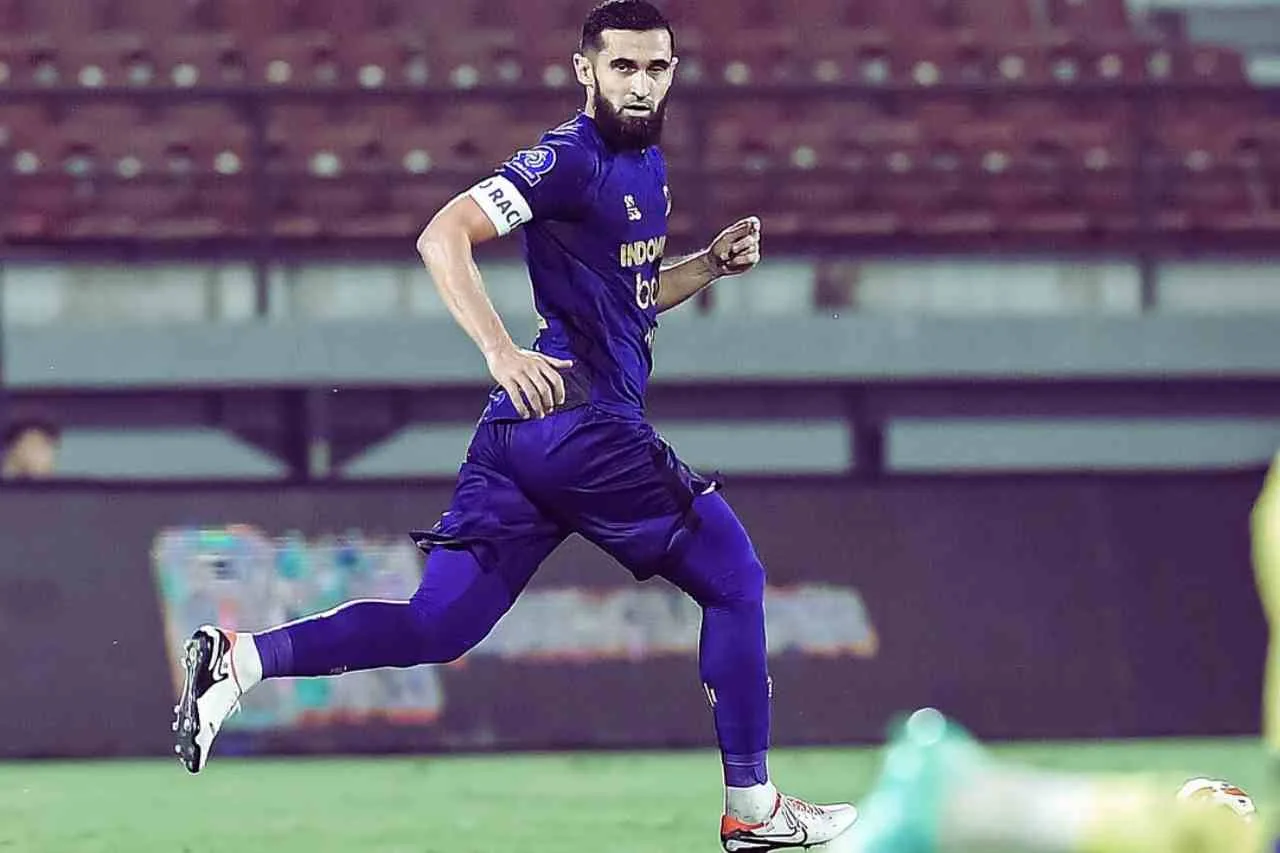 Penalti Gagal Luciano Lucho di Gianyar, Persib Bandung Tumbang 2-1