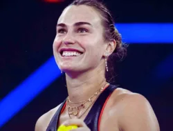 Aryna Sabalenka Tundukkan Rybakina Dua Set Langsung, Pertahankan Rekor Sempurna 20-0 di Wuhan