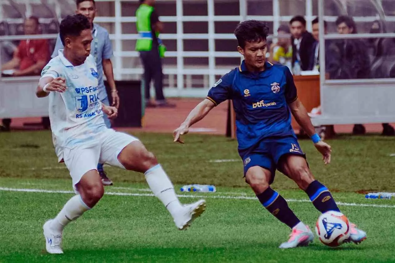 Hasil Persikad vs PSPS Pekan Baru Enzo Celestine Jadi Pahlawan Kemenangan di Stadion Pakansari