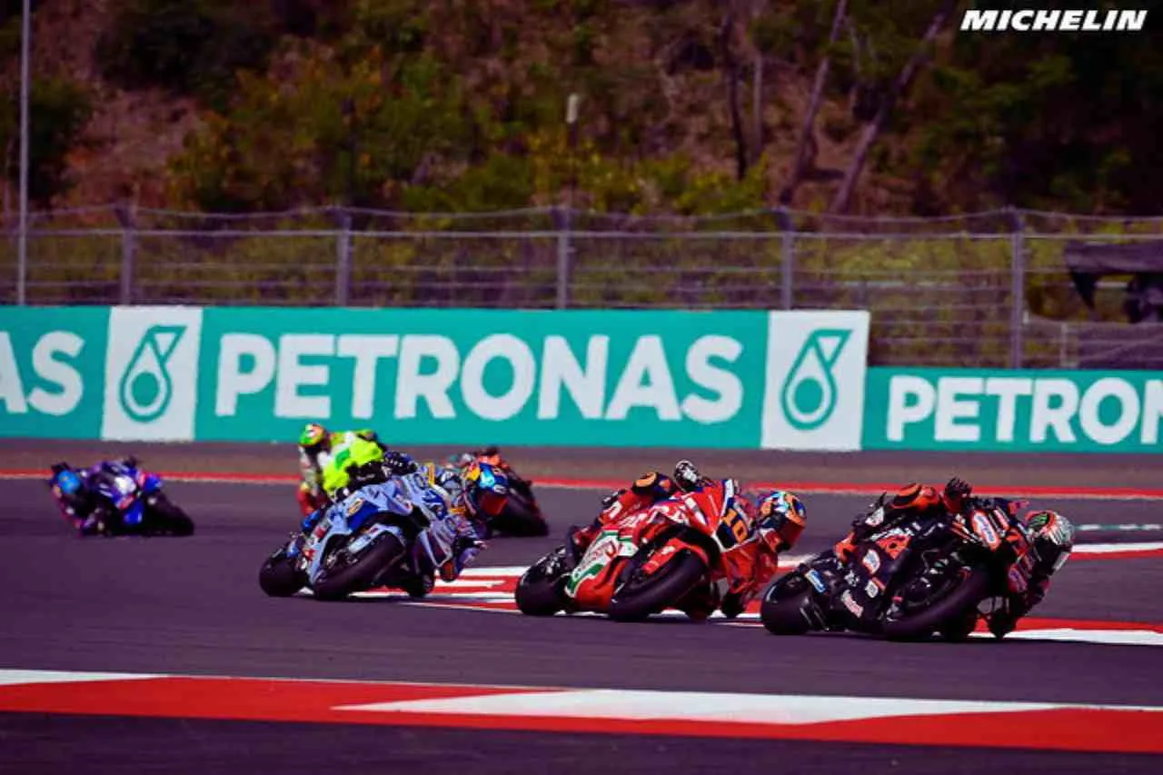 Jadwal MotoGP Indonesia 2025 Hari Ini Minggu 5 Oktober 2025 Siap Saksikan Duel Sengit di Mandalika