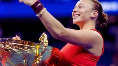 Juara China Open Amanda Anisimova Mundur dari WTA Wuhan Open 2025 Akibat Cedera Betis