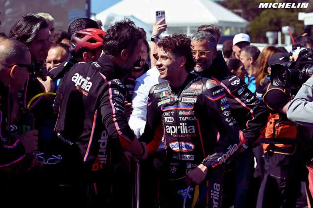 Klasemen MotoGP 2025 Terbaru Usai GP Australia Bezzecchi Salip Bagnaia, Marquez Bersaudara Kuasai Puncak