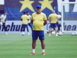 Review Pertandingan Persib Bandung vs Selangor FC: Bojan Hodak Waspadai Ancaman Faisal Halim di ACL Two 2025/26