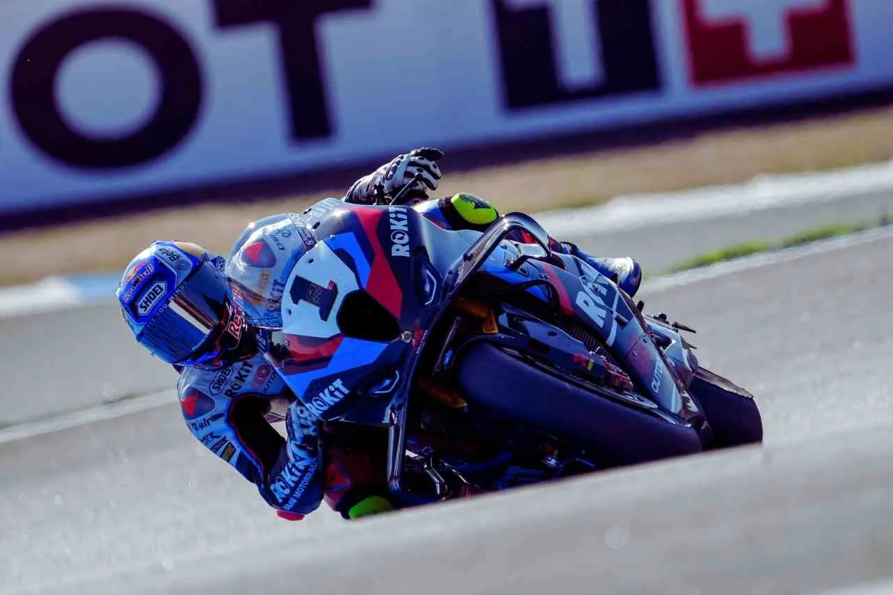 Toprak Razgatlioglu Tercepat di FP1 WorldSBK Estoril, Geser Bulega dengan Selisih Dua Persepuluh Detik