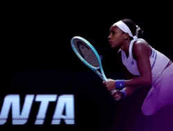 Coco Gauff Bungkam Jasmine Paolini, Jaga Asa Lolos di WTA Finals 2025