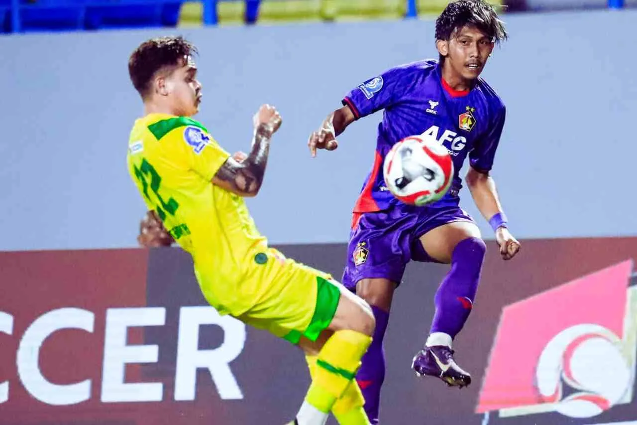 Hasil Persik Kediri vs Persebaya Malam Ini Rivera Kartu Merah, Derbi Jawa Timur Berakhir Imbang 1-1