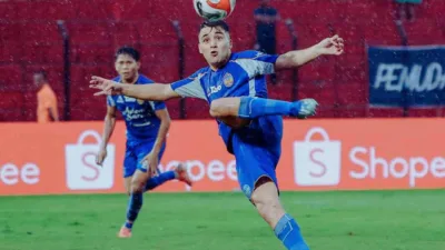 Jadwal BRI Super League 2025 Sabtu 8 November: Derby Mataram Hingga Big Match Arema vs Persija Siap Panaskan Akhir Pekan