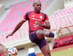 Jadwal Pekan 10 Persipura vs Persipal: Mutiara Hitam Bidik Kemenangan Keempat Beruntun di Liga 2 2025!