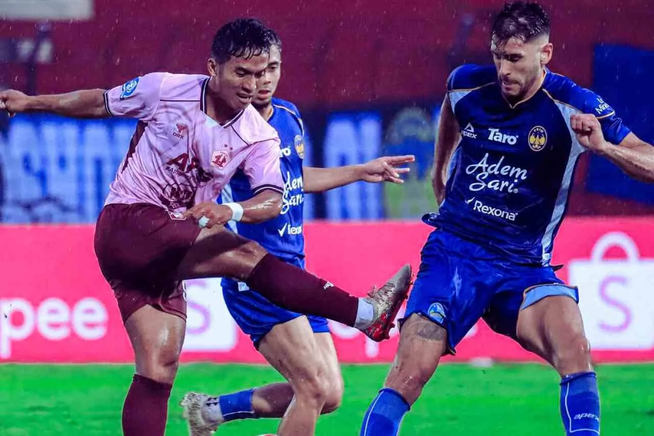 Jadwal Persik Kediri vs Persebaya Surabaya Ong Kim Swee Minta Pemain Bangkit Demi Raih Poin Penuh