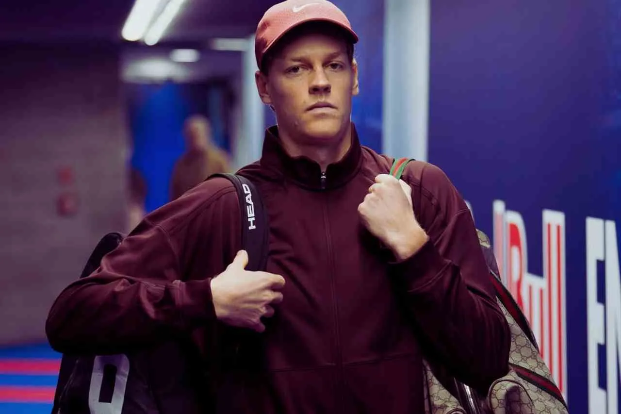 Jannik Sinner Buka Langkah Manis di Nitto ATP Finals 2025, Kalahkan Auger-Aliassime yang Cedera