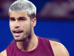 Kemenangan Perdana di Nitto ATP Finals 2025,  Carlos Alcaraz Tumbangkan Alex De Minaur 2 Set Langsung