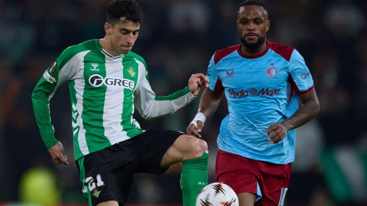 Antony Menggila! Real Betis Singkirkan Feyenoord dan Melaju ke 16 Besar Liga Europa