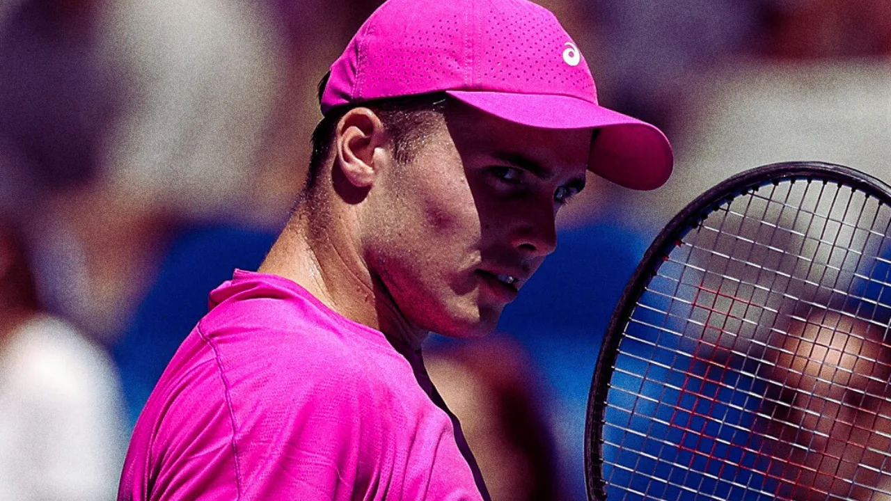 Australan Open 2026 - Kejutan di Melbourne Petenis Kualifikasi Arthur Fery Singkirkan Unggulan Italia