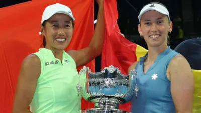 Comeback Fantastis! Mertens/Zhang Resmi Jadi Juara Ganda Putri Australia Open 2026