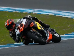 Cuaca Jadi Musuh Utama, Adaptasi Sam Lowes dengan Ducati di WorldSBK 2026 Tersendat