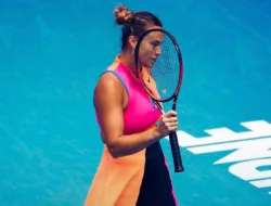 Ditekan Remaja 19 Tahun, Aryna Sabalenka Tetap Menang! Mboko Tumbang di Australian Open