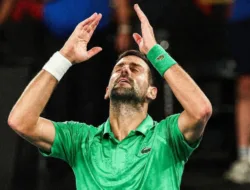 Jannik Sinner Tersungkur! Djokovic Bangkit di Laga Epik Lima Set dan Kembali ke Final Australian Open