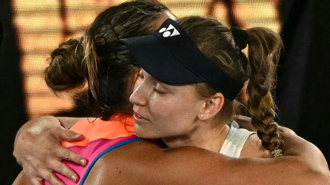 Kalah di Final AO 2026 Petenis Putri Nomor Satu Dunia, Sabalenka Angkat Topi untuk Elena Rybakina