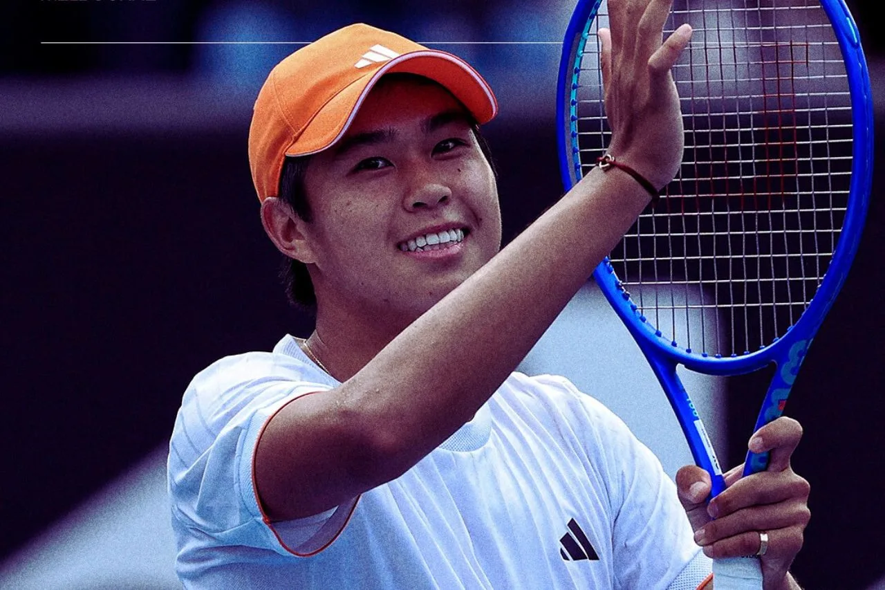 Learner Tien Kalahkan Medvedev 3-1, Cetak Sejarah di Australian Open 2026