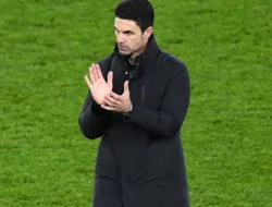 Persaingan Terbuka Lebar! Mikel Arteta Tantang Arsenal Fokus Berburu Gelar Usai Kekalahan Menyakitkan di Emirates