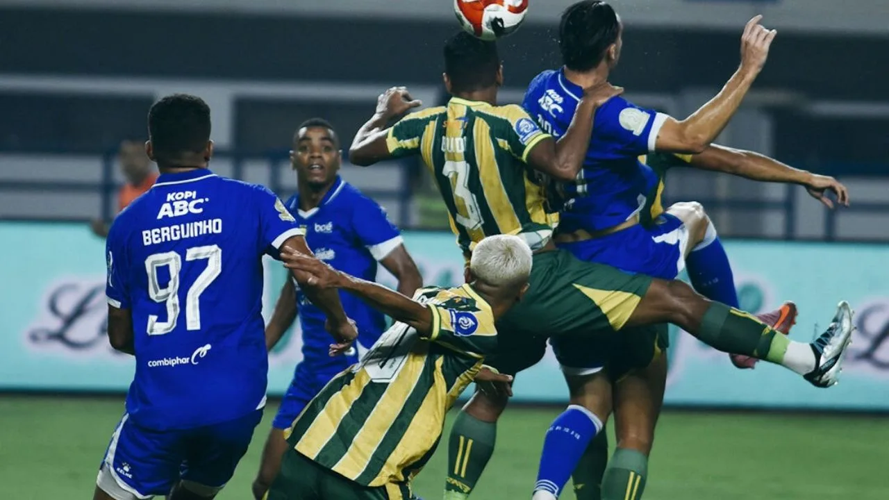 Update Klasemen BRI Super League Pekan 18 Persib Bertahan di Puncak, Persaingan Papan Atas Kian Membara