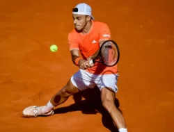 Francisco Cerundolo Tampil Perkasa di BCI Seguros Chile Open, Emilio Nava Ukir Sejarah