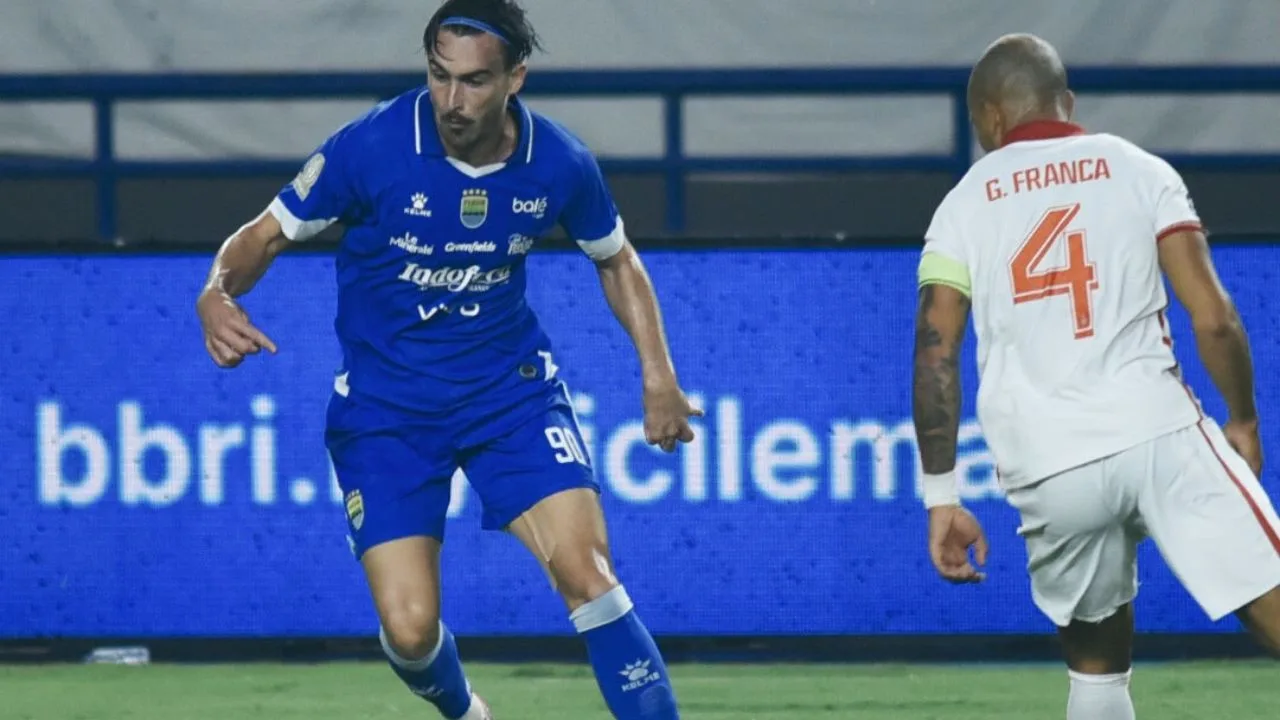 Hasil Persib Bandung vs Malut United Maung Bandung Menang 2-0, Rekor Kandang Masih Sempurna