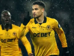 Wolverhampton Wanderers Bungkam Aston Villa, Harapan Liga Champions Terguncang