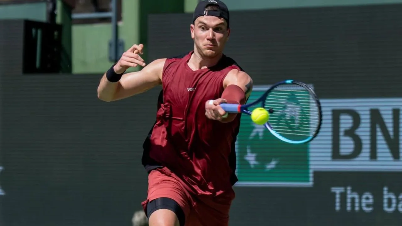 Juara Bertahan Jack Draper Bangkit dan Lolos ke Babak Ketiga Indian Wells