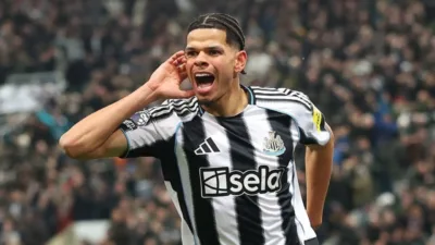 Man United Tersungkur Berkat Gol Telat Osula, Newcastle Menang Dramatis, Rekor Carrick Terhenti