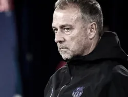 Ayah Meninggal, Hansi Flick Antar Barcelona Juara La Liga di Tengah Duka Mendalam