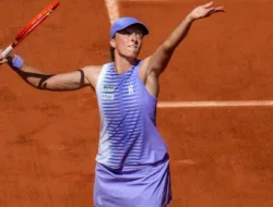 Babak Ketiga Prancis Terbuka: Iga Swiatek Lolos, Ancaman Jelena Ostapenko Mulai Menghantui