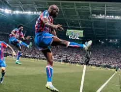 Crystal Palace Juara UEFA Conference League, Cetak Sejarah dengan Gelar Eropa Perdana