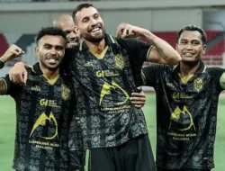 Hasil Malut United vs Persis Solo: Laskar Kie Raha Mengamuk, Menang Telak 5-2 di Stadion Jatidiri