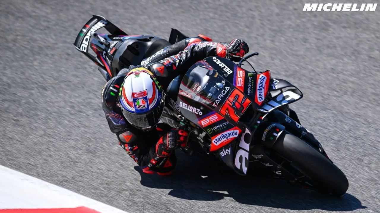 Marco Bezzecchi Juara MotoGP Italia 2026, Aprilia Dominasi Mugello di Kandang Ducati