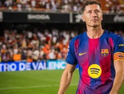 Mencari Striker Utama Baru, Barcelona Bidik Julian Alvarez hingga Harry Kane sebagai Pengganti Lewandowski