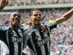 Newcastle United Gasak Brighton 3-1, Eddie Howe Lega Tekanan Mulai Mereda